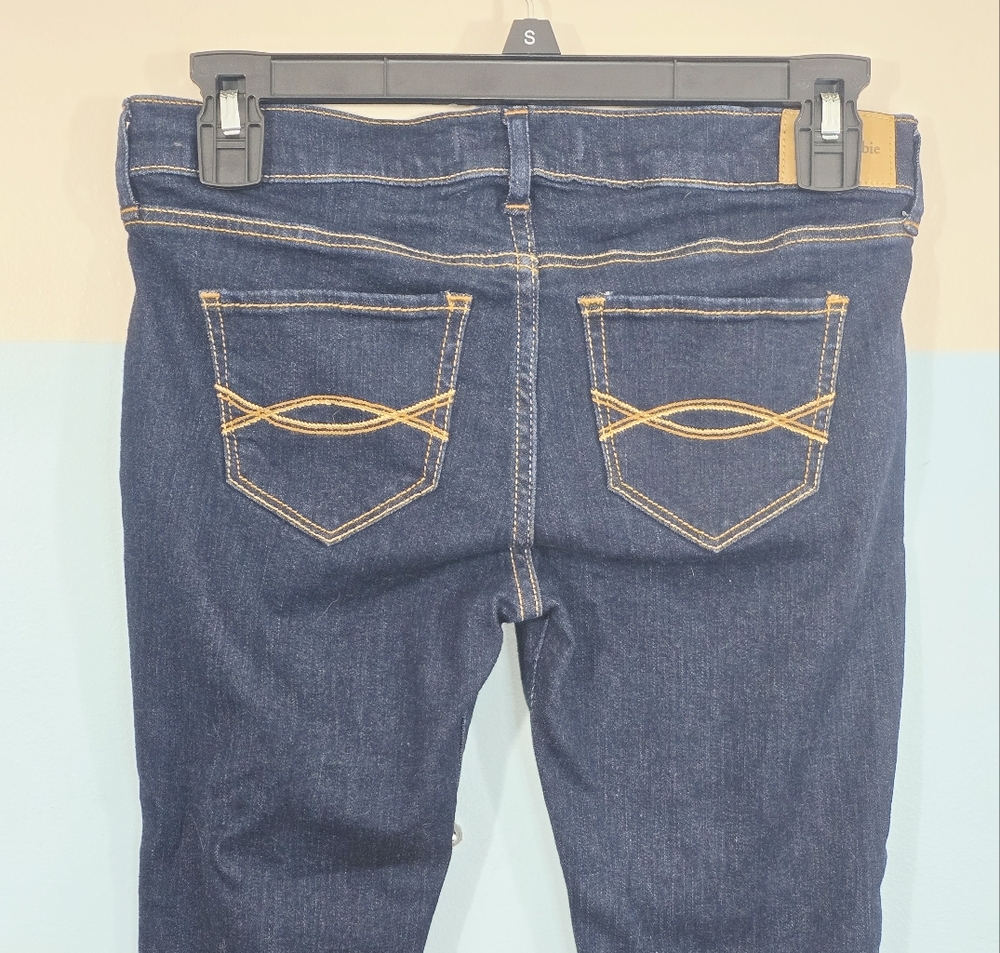 Abercrombie & Fitch Girls Dark Blue Skinny Jeans - Picture 6 of 8
